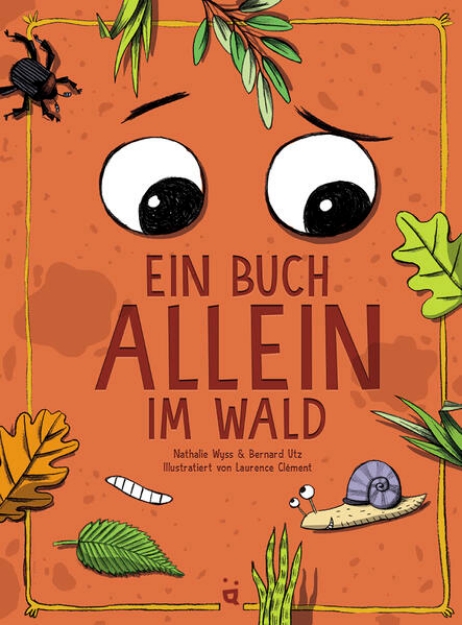 Bild von Ein Buch allein im Wald