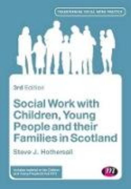 Bild von Social Work with Children, Young People and their Families in Scotland